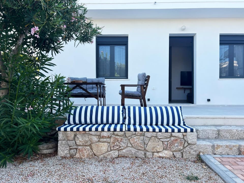 ELÉNAS slow living villa Villa in Faliraki, Greece