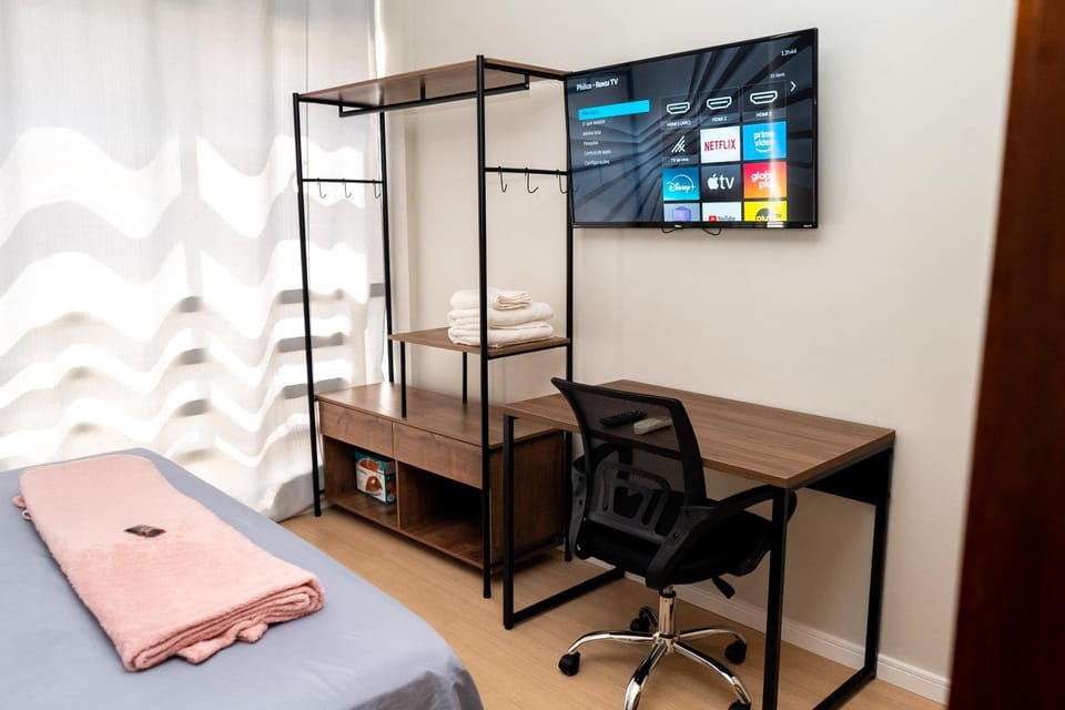 Temporada - Kit Studio Ipê Rosa- 121 - Sudoeste- Melhor Custo Benefício - Até 4 pessoas Apartment in State of Goiás