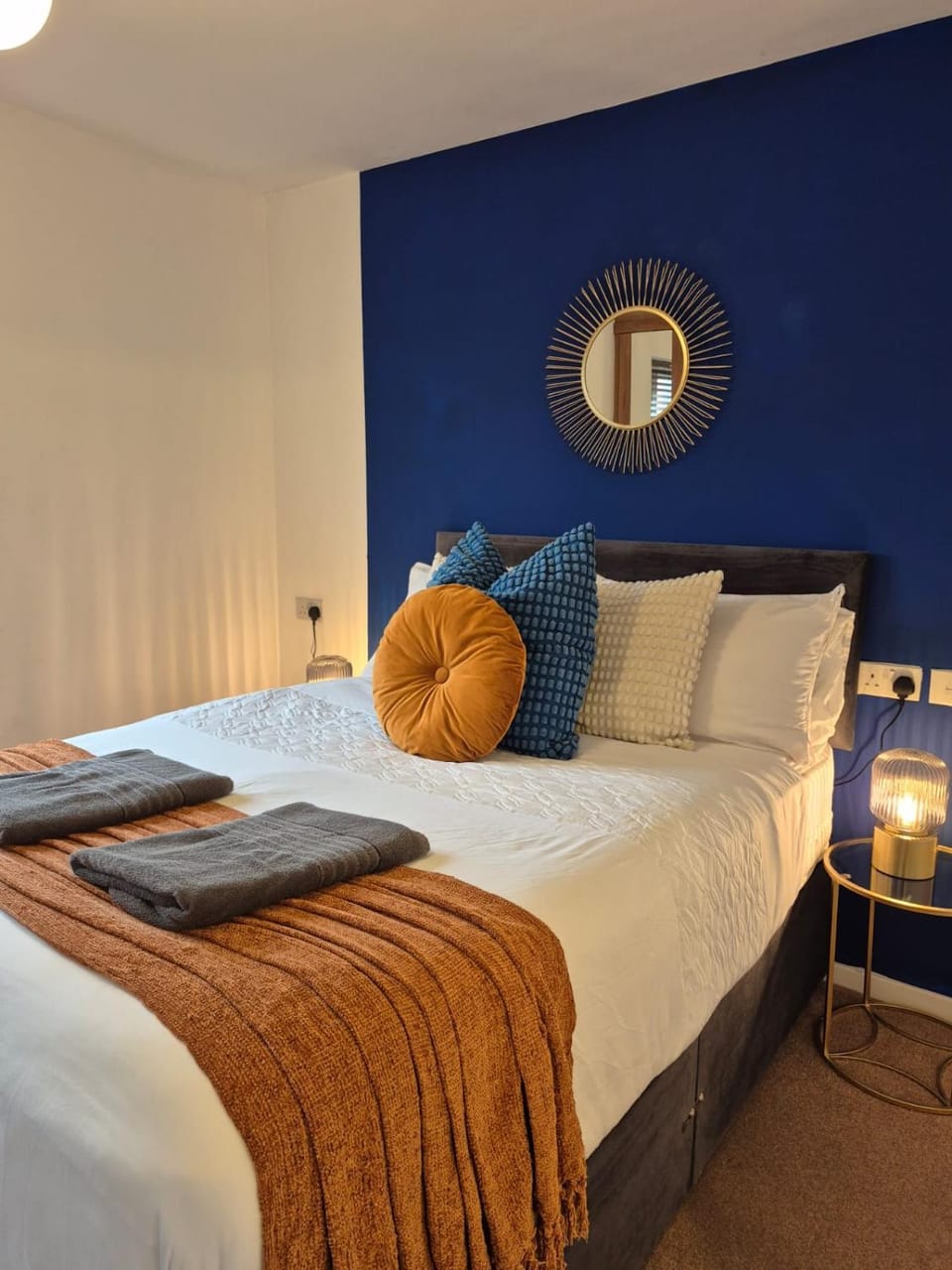 Modern 2-Bed Waterside House, Peaceful & Central Apartment in Leicester