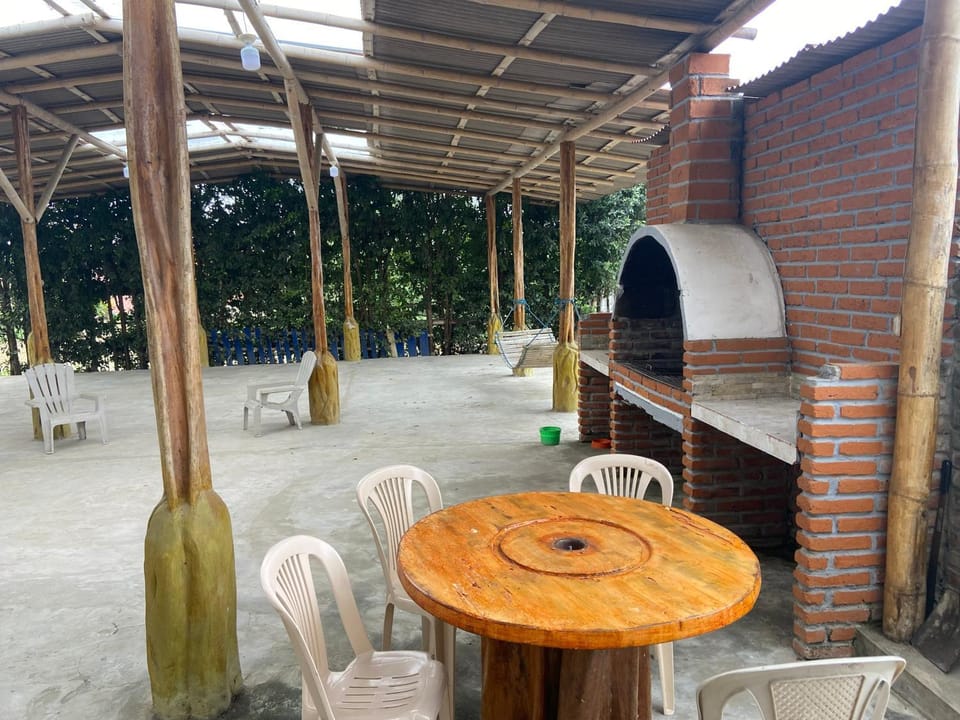 Property building, Restaurant/places to eat, BBQ facilities, BBQ facilities, View (from property/room)