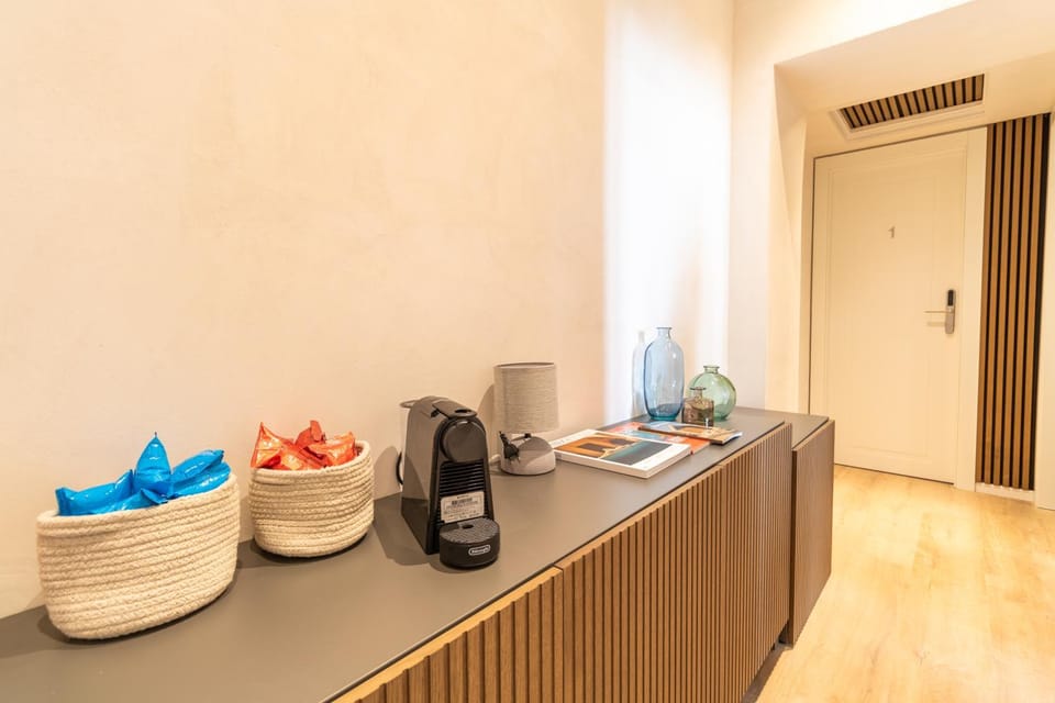 Coffee/tea facilities