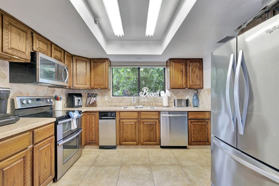 Scenic Waterfront Getaway Private Stay House in Safety Harbor