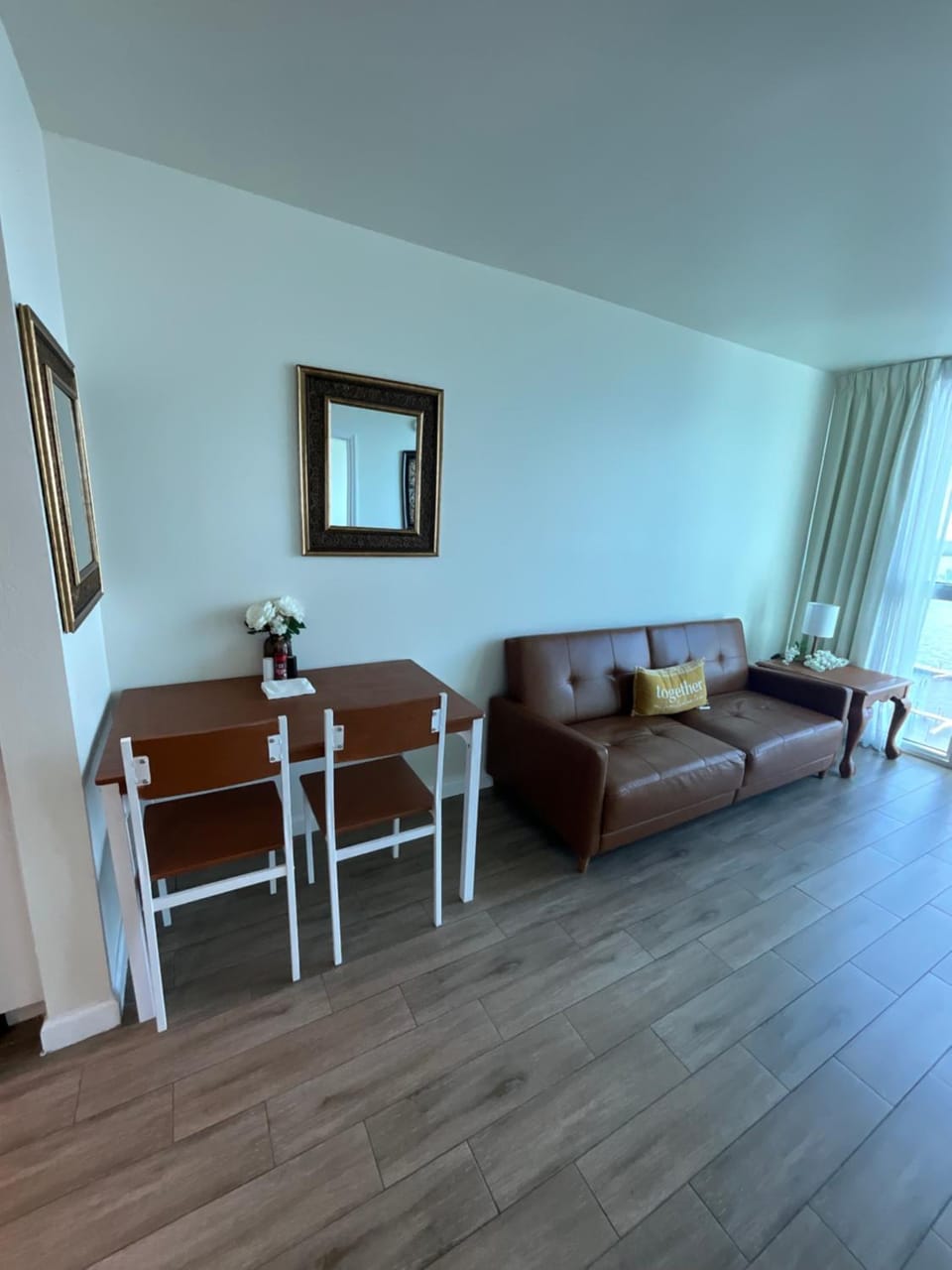 Stunning Water View Suite Apartment in Fort Myers