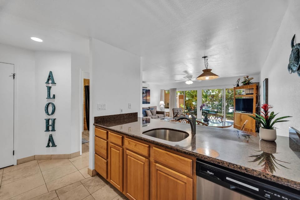 MKC106 Hawaiian Serene Paradise Oasis at the Pool House in Wailea