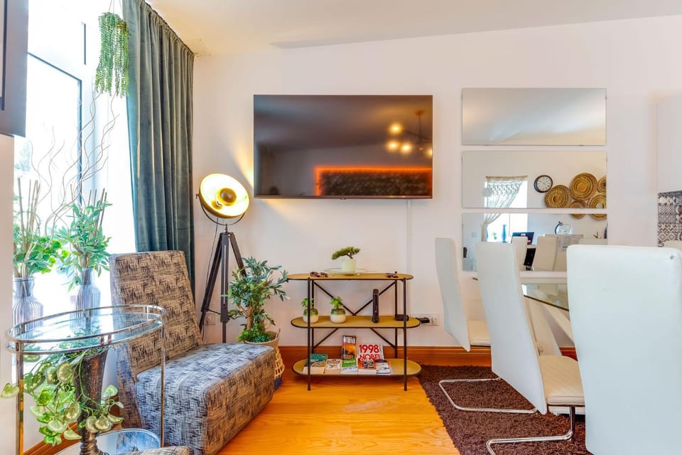 Cozy Nest Hostel in Porto