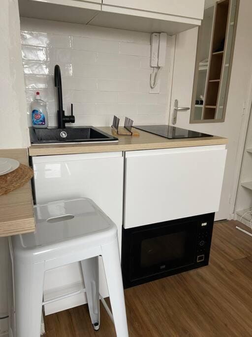 Le Bohème studio central Apartment in Le Mans