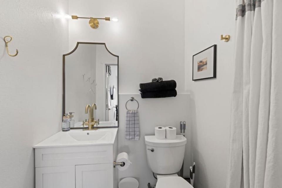 Toilet, Bathroom
