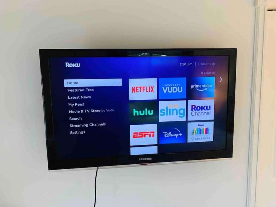 TV and multimedia, Evening entertainment