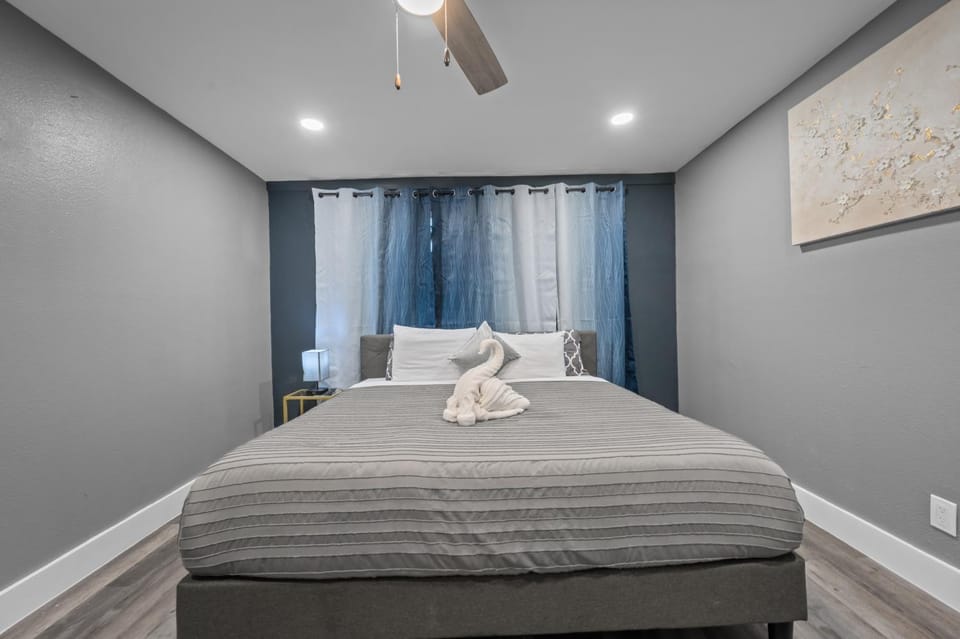 Classy and Chic 2BR Home near Galleria Apartment in Houston