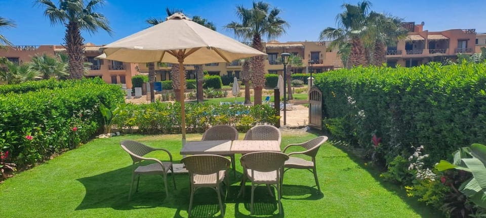 Mountain View Sokhna 1,Villa 4Rooms, Direct to Pool, 300 M to Beach & Dayra Camp, Families ONLY Chalet in South Sinai Governorate