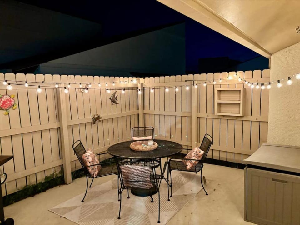 Patio, Seating area, Dining area
