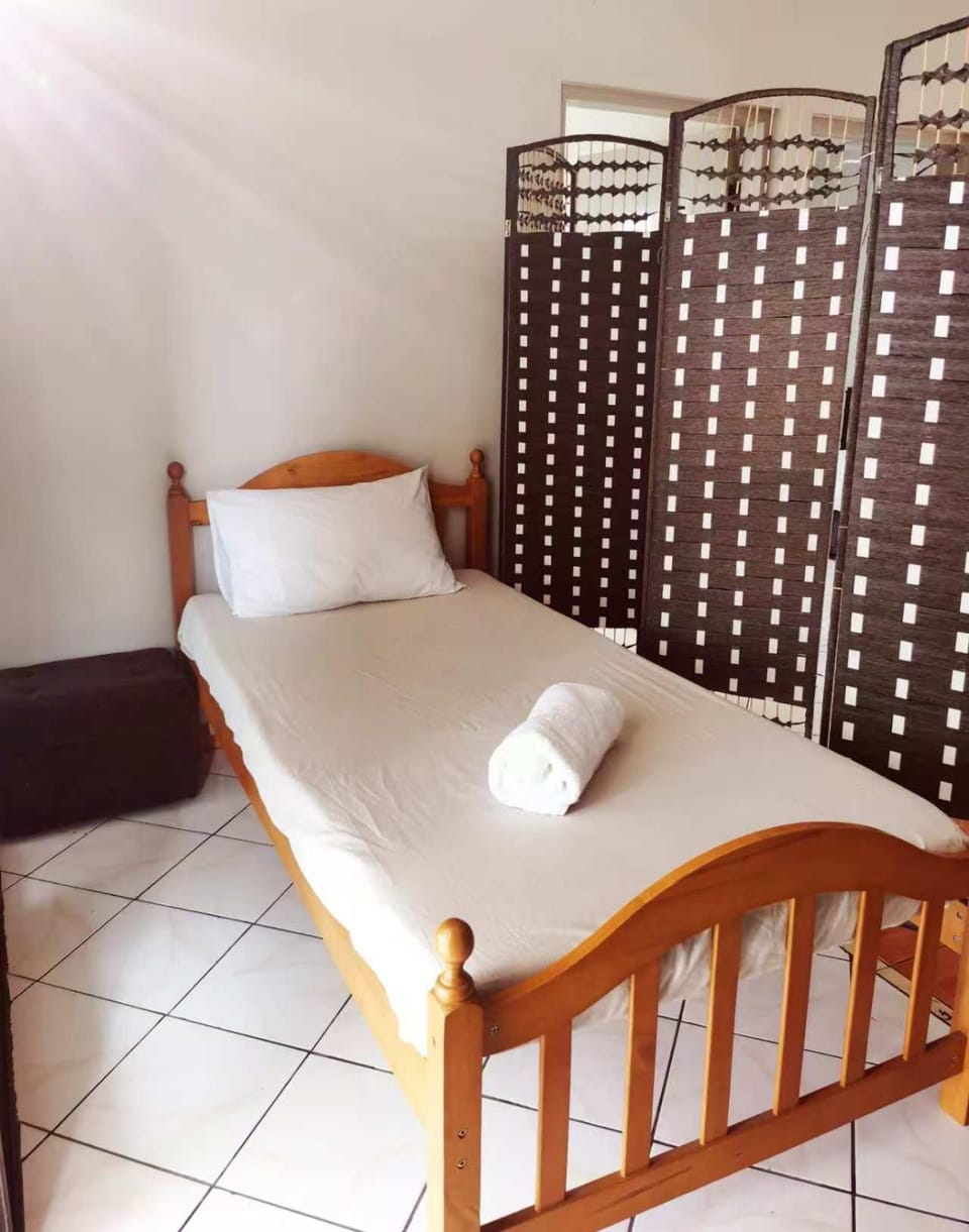 ideal airport rooms Vacation rental in Nadi