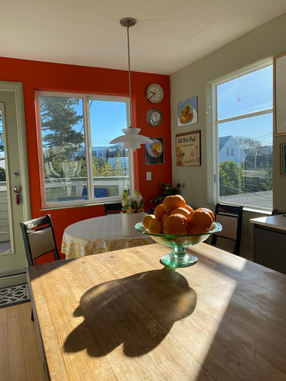 Restaurant/places to eat, Seating area, Dining area, kitchen