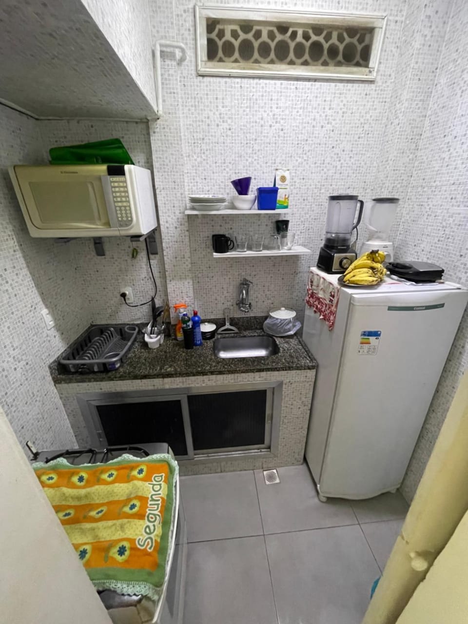 Apartamento localizado no posto 5 em Copacabana Apartment in Rio de Janeiro