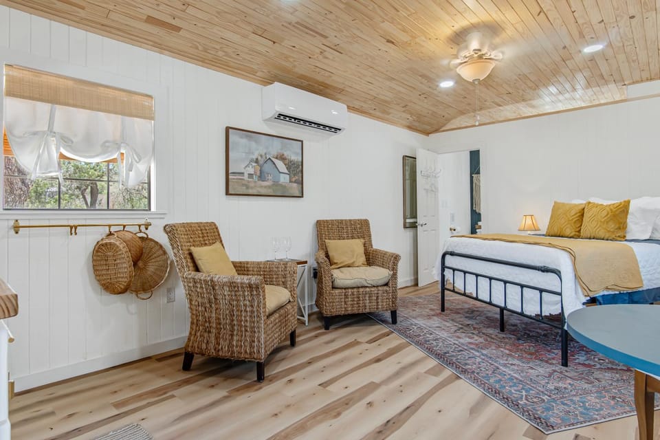 Lucky Star Ranch Bed and Breakfast in Rio Grande