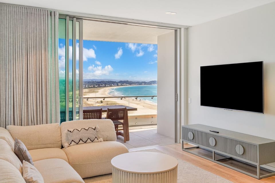 Miles at Kirra Point 1406 Apartment in Tweed Heads