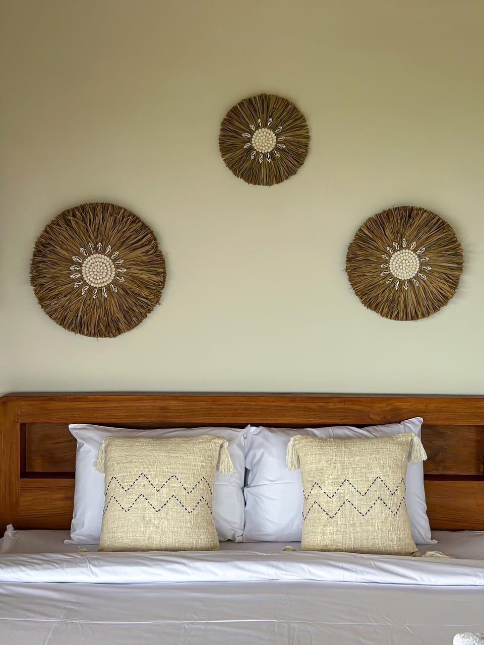 Bed, Decorative detail, Bedroom