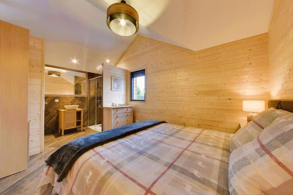 Le chalet aux portes du pays d Auge Chalet in Normandy