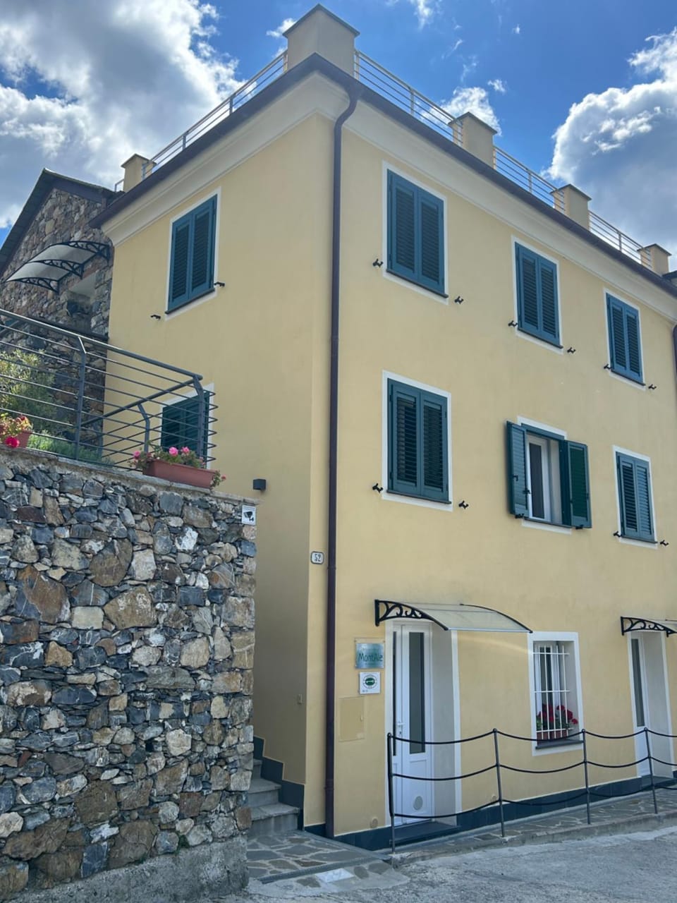 Property building, Day