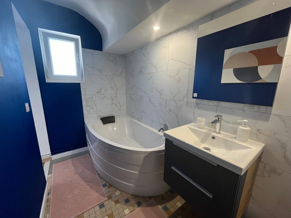L Hirondelle 1 Bed and Breakfast in Hauts-de-France