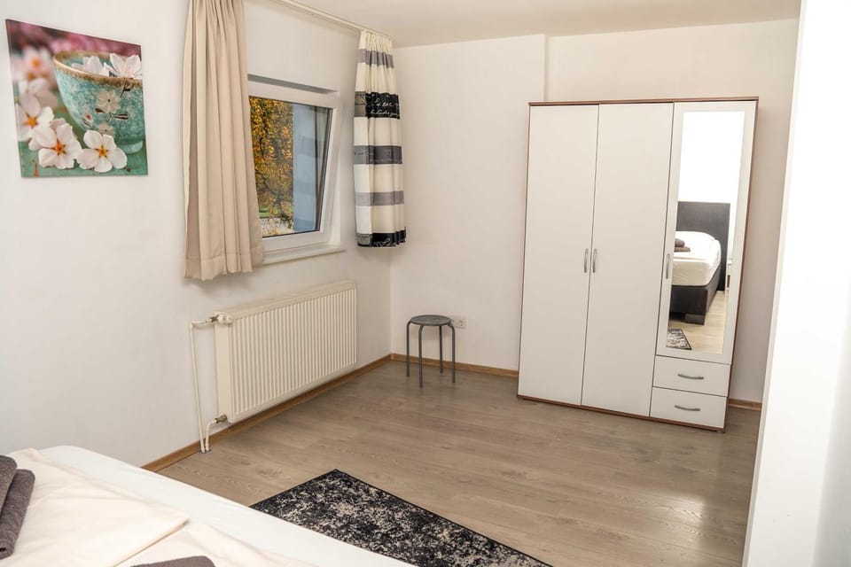 Living room, Bedroom