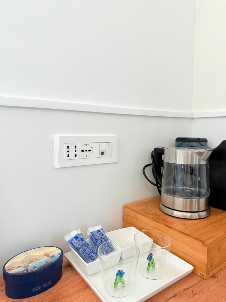 Coffee/tea facilities