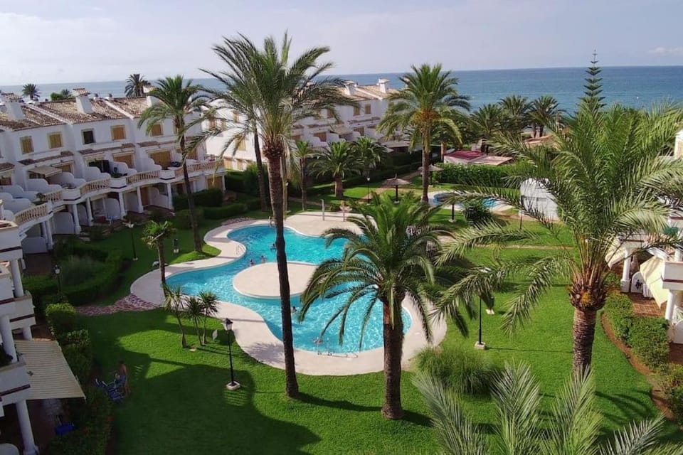 Natural landscape, Garden, Garden view, Sea view