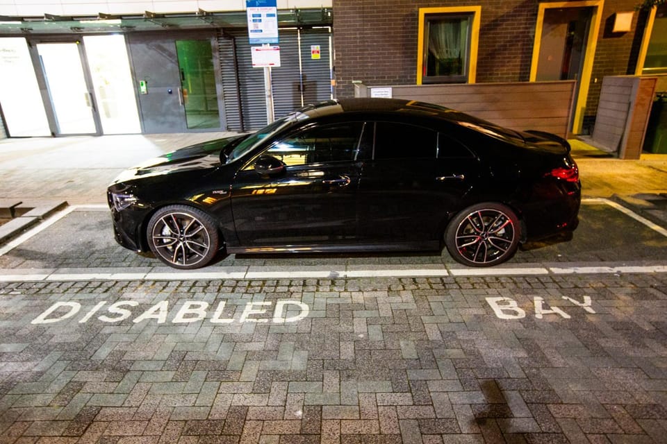 Facility for disabled guests, Parking