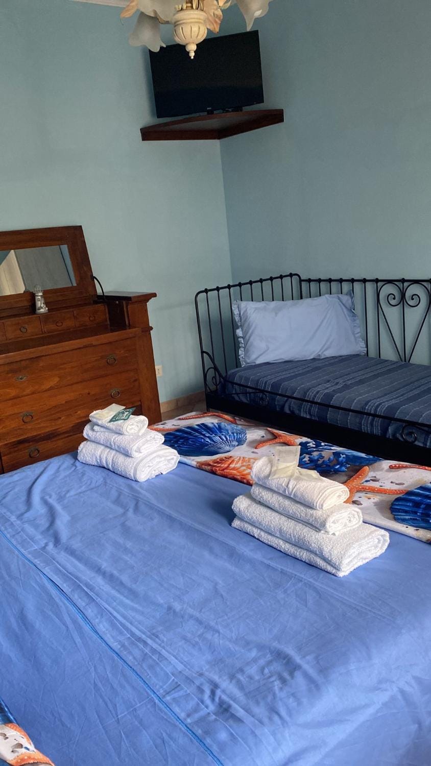 Wonder House Airport Apartment in Lazio