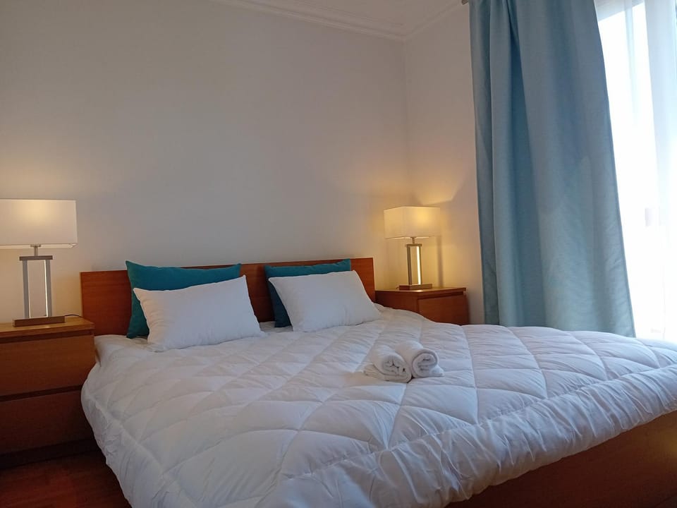 Lisbon Blue - Metro at your Door Apartment in Lisbon