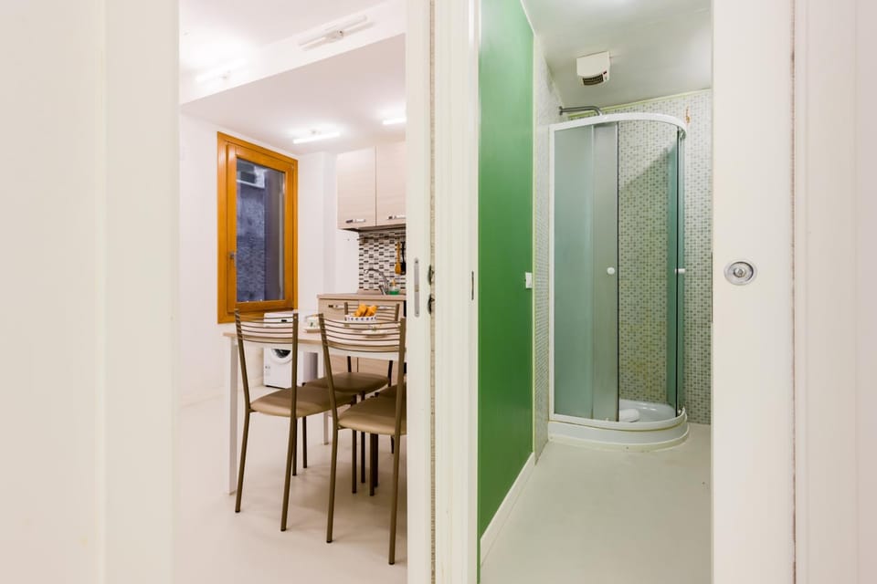 Shower, Bathroom, Kitchen or kitchenette, Dining area