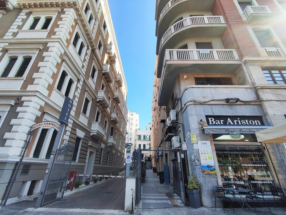 Politeama guest house Palermo Agave Apartment in Palermo