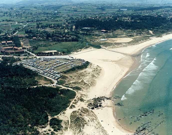 Casa completa Loredo Beach House in Cantabria