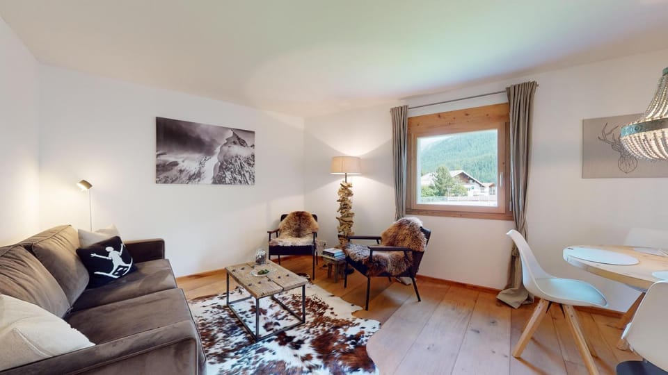 Abitaziun Cravunera 27 - Sils Maria Apartment in Samedan