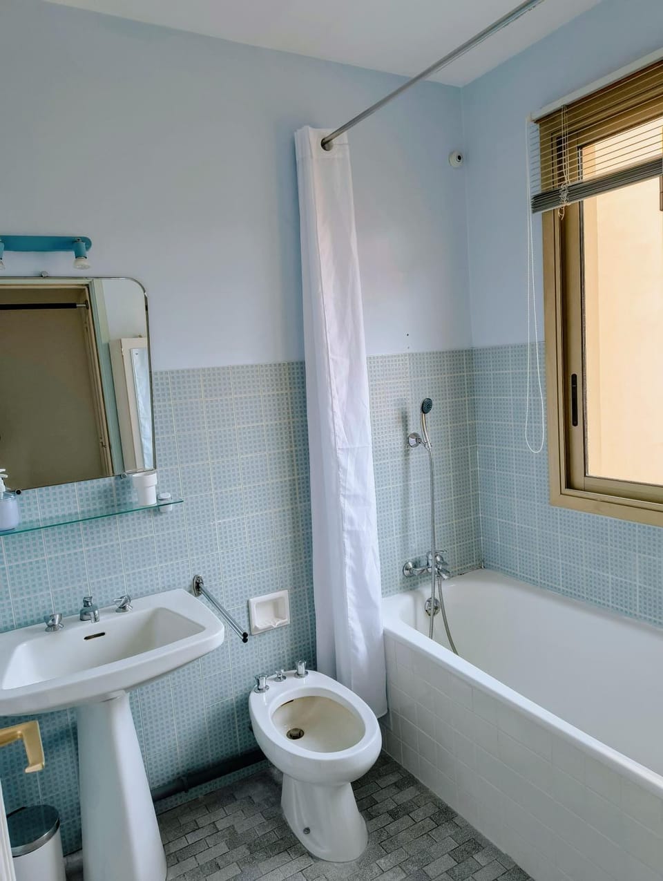 Shower, Bathroom, Bath, bidet