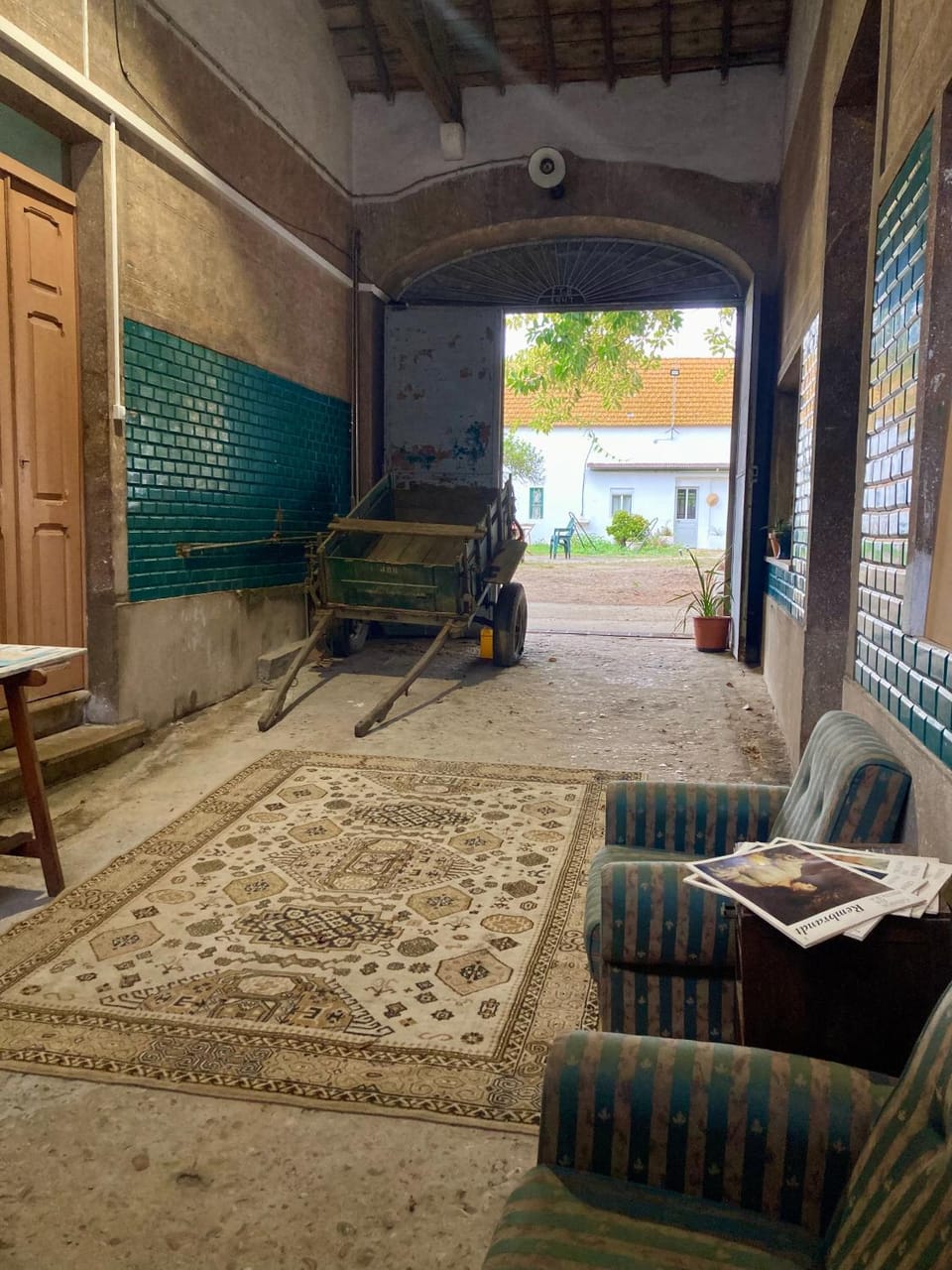 Facade/entrance