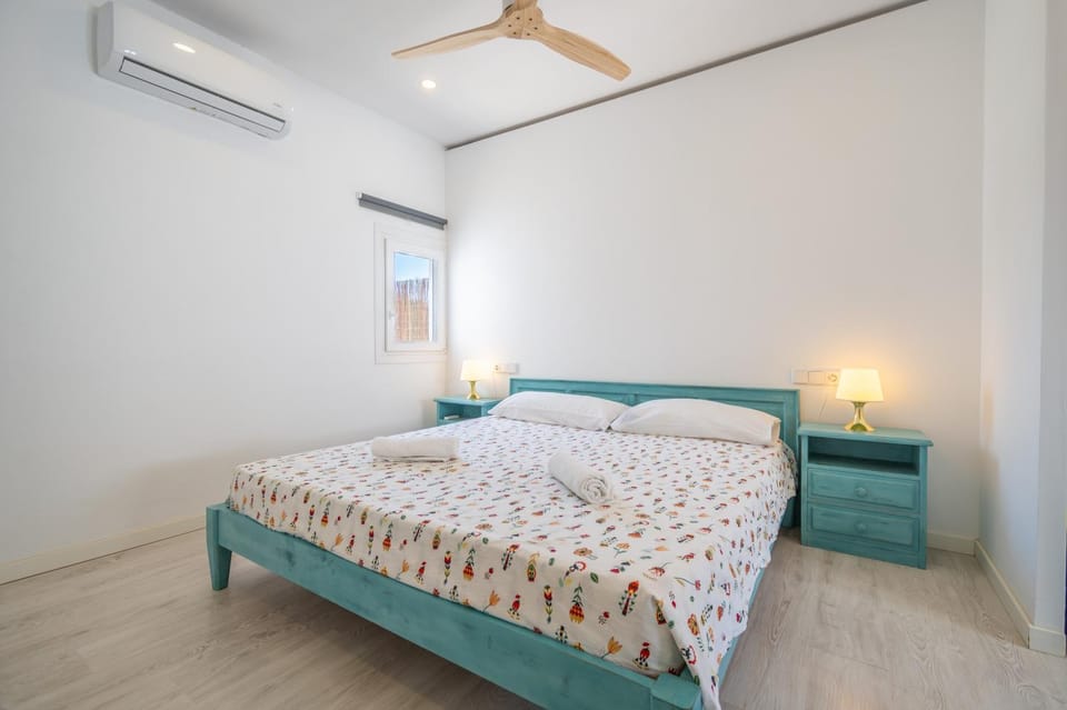 Living room, Bedroom