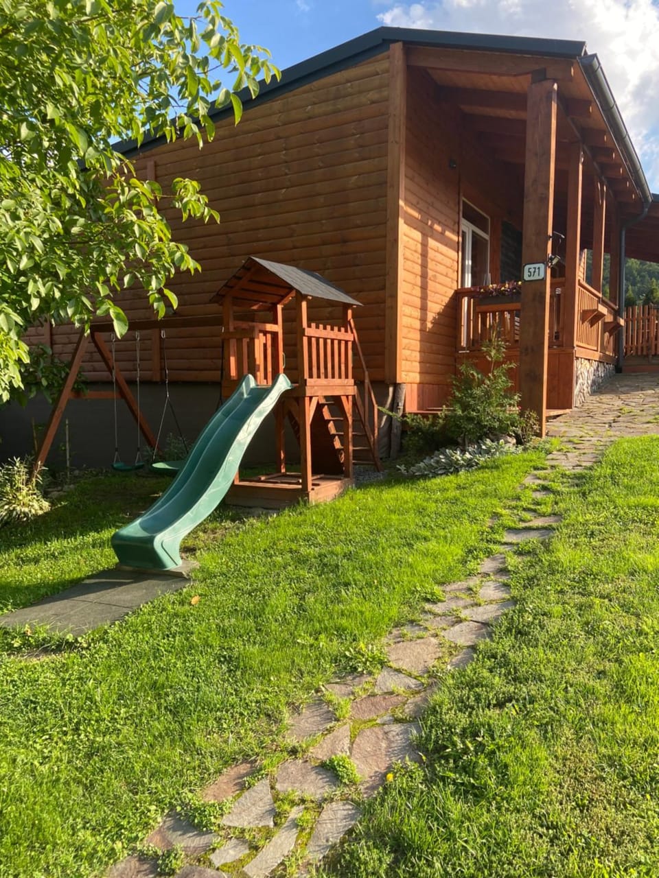 Chata pod lúkou Banská Belá 571 Apartment in Slovakia