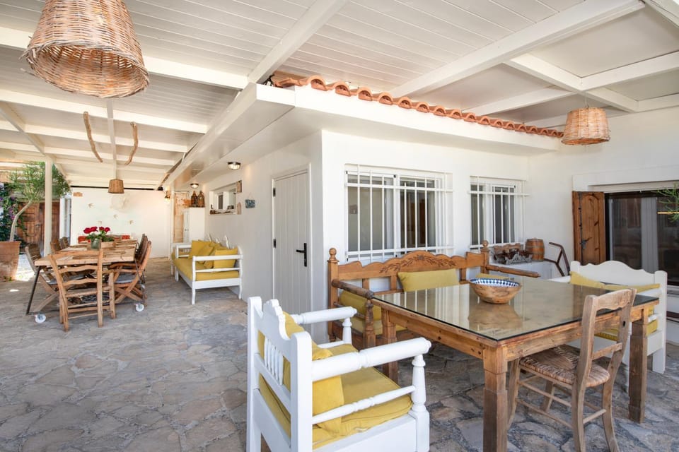 Restaurant/places to eat, Banquet/Function facilities, Seating area, Dining area
