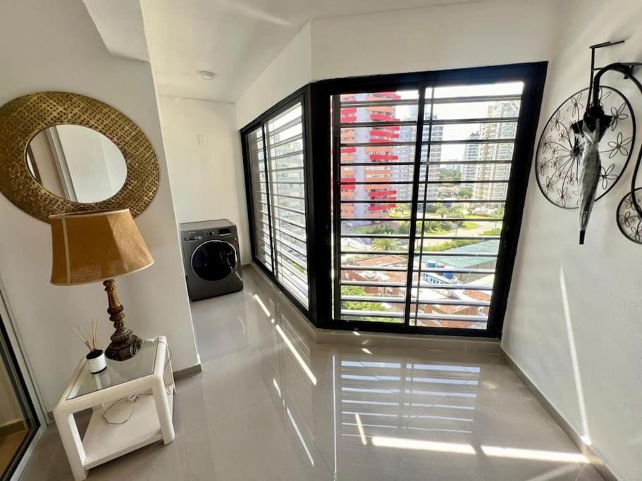 Gran apartamento en primera línea Apartment in Punta del Este