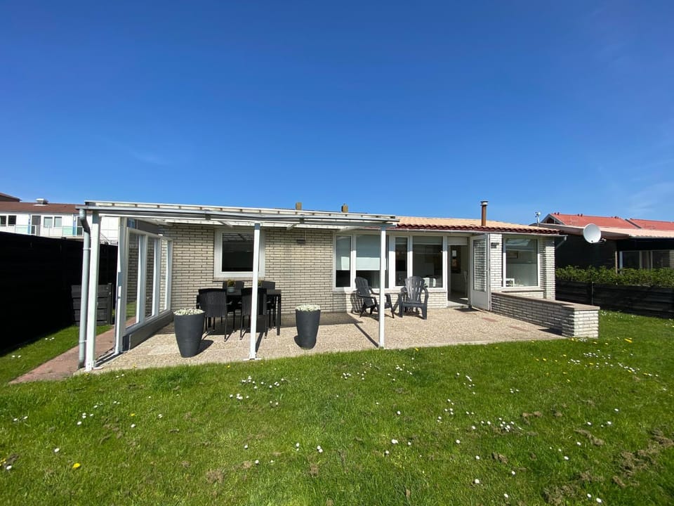 Property building, Garden, View (from property/room), Balcony/Terrace, Garden view