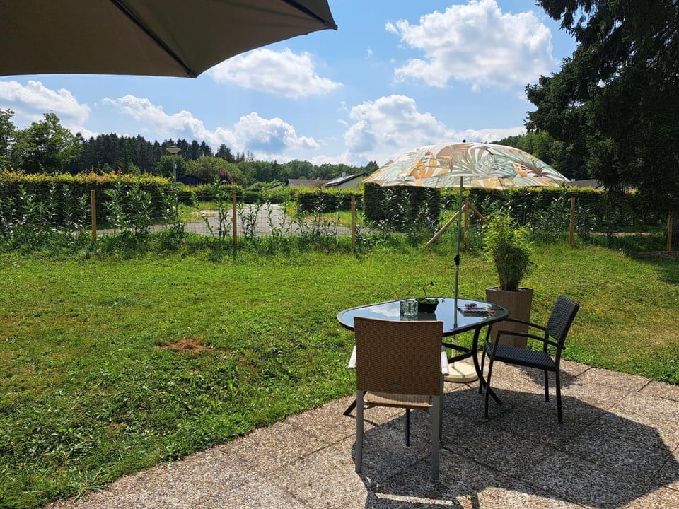 Garden, Dining area, Garden view