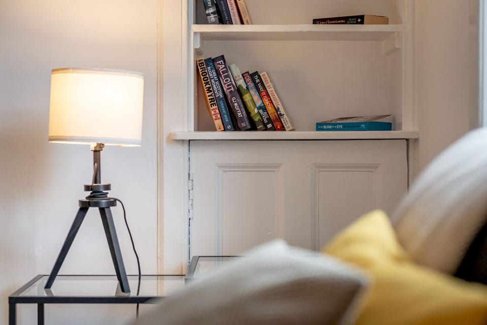 Communal lounge/ TV room, Living room