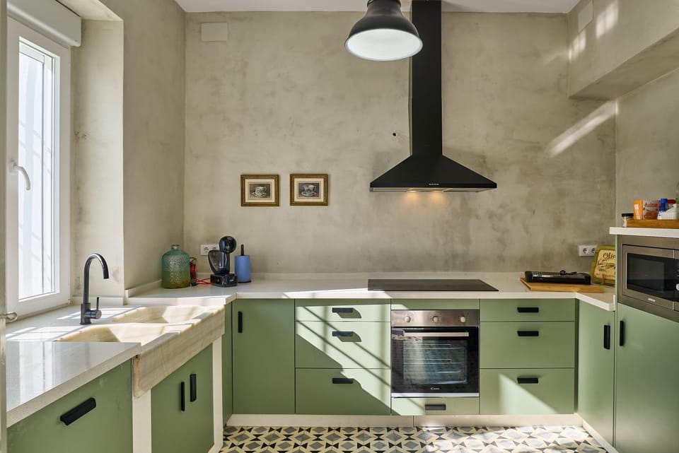 Kitchen or kitchenette, Living room