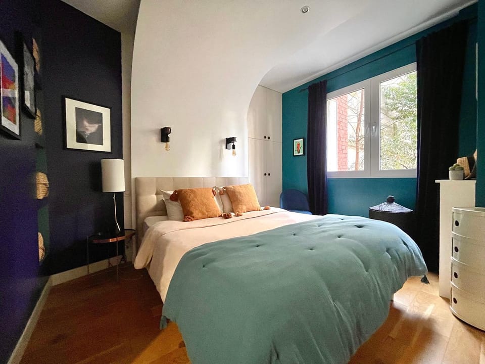 Bed, Bedroom