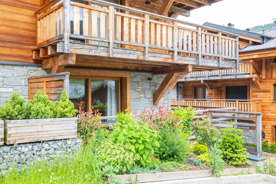 Stunning apartment near to Morzine lifts Apartment in Les Gets