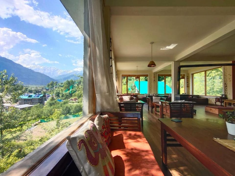 The Satvic Retreat Hotel in Manali
