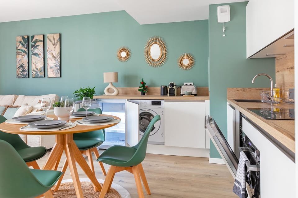 Refuge Naturel au Cœur des Docks by So Homy - 1 Bed Room 4 PAX Apartment in Île-de-France