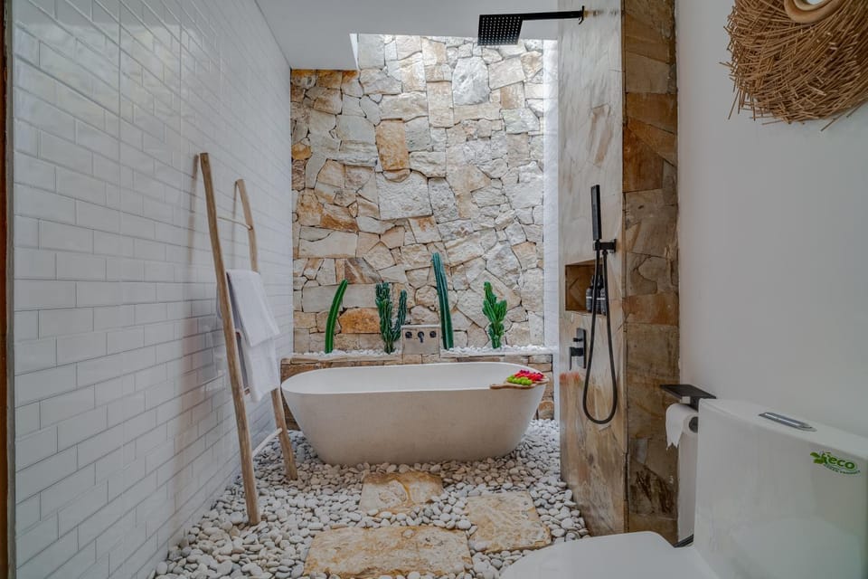 Bathroom, Bath