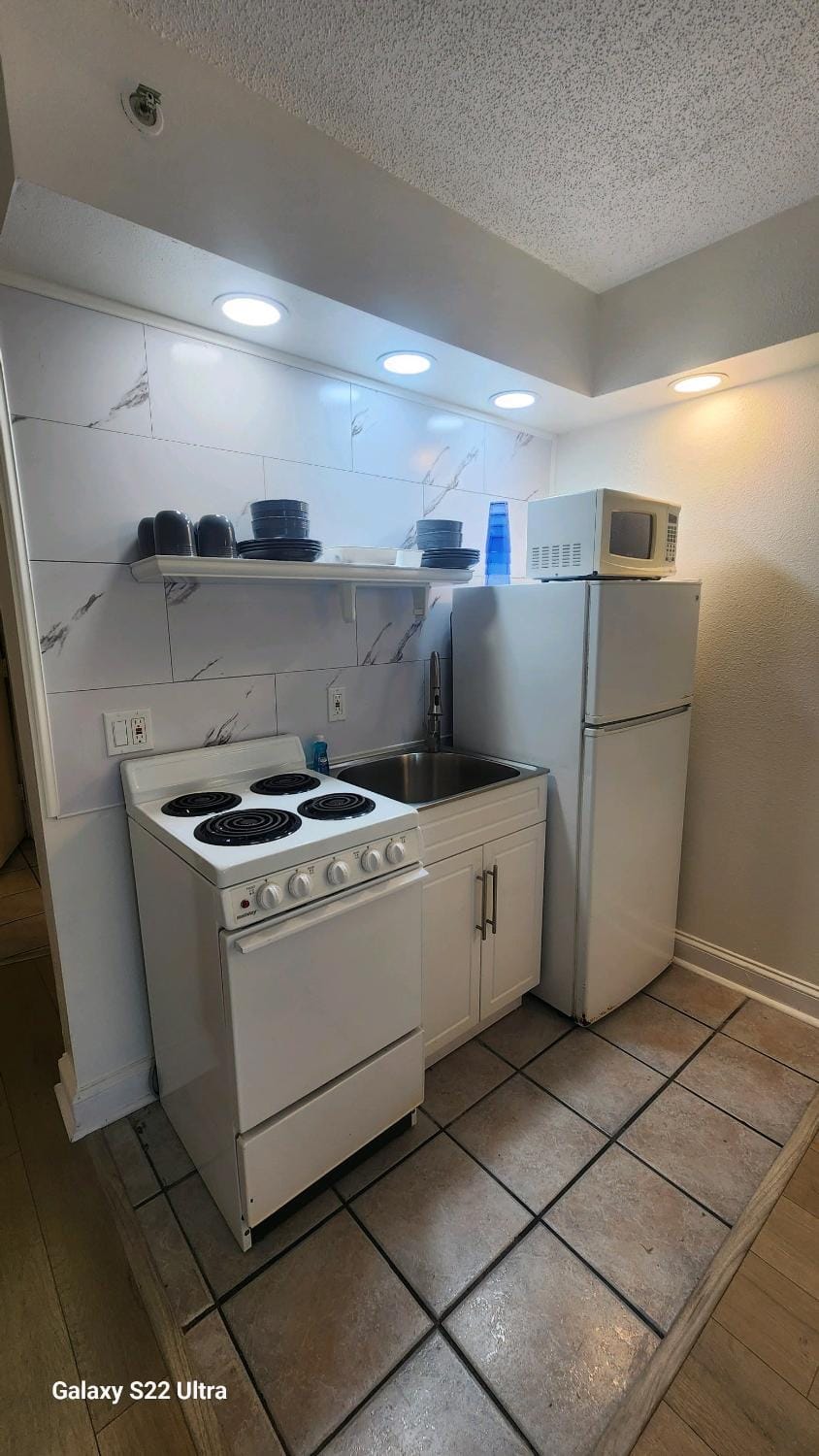 Oceanfront Efficiency T308 Apartment in Myrtle Beach